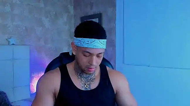 Snapshot of Stiven_collins chatting on 01.07.25 Stiven collins online show from 01.07.25