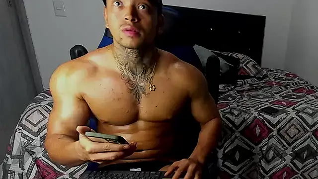 Snapshot of Stiven_collins chatting on 02.03.25 Stiven collins online show from 02.03.25