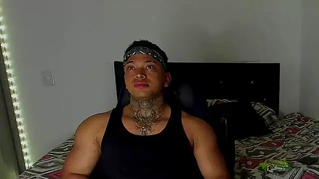 Snapshot of Stiven_collins chatting on 02.12.25 Stiven collins online show from 02.12.25