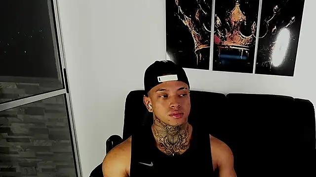 Snapshot of Stiven_collins chatting on 03.16.25 Stiven collins online show from 03.16.25