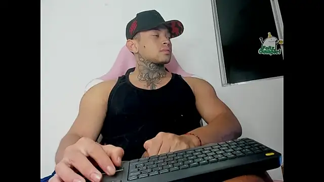 Snapshot of Stiven_collins chatting on 10.09.25 Stiven collins online show from 10.09.25