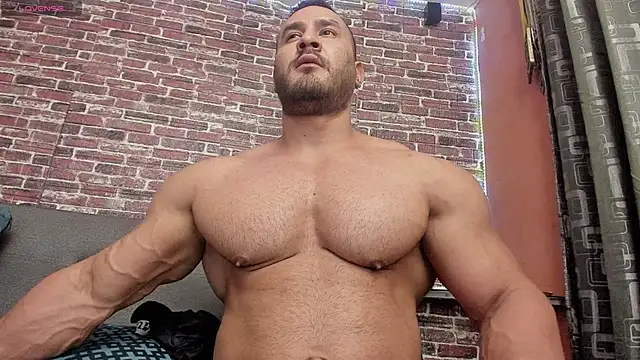 Snapshot of curt_xxx chatting on 12.21.24 curt xxx online show from 12.21.24
