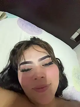 Snapshot of Chloemercury chatting on 11.29.25 Chloemercury online show from 11.29.25