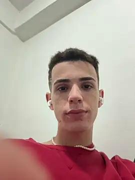 Snapshot of Cristian_Delgado chatting on 12.08.24 Cristian Delgado online show from 12.08.24