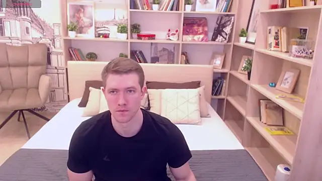Snapshot of EthanPinkman chatting on 03.09.25 EthanPinkman online show from 03.09.25