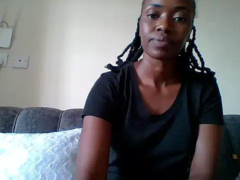 Snapshot of sexy_darleen23 chatting on 01.01.25 sexy darleen23 online show from 01.01.25