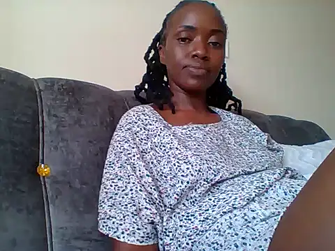Snapshot of sexy_darleen23 chatting on 01.01.25 sexy darleen23 online show from 01.01.25
