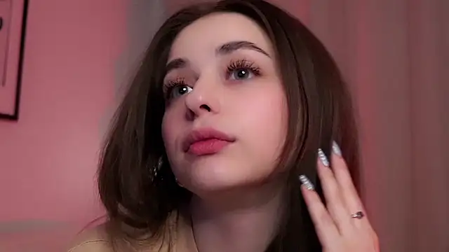 Snapshot of EstherMitchel chatting on 03.23.25 EstherMitchel online show from 03.23.25
