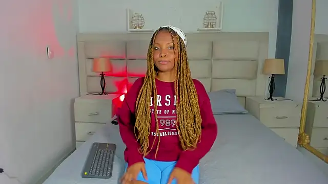 Snapshot of TifannyTaylor_ chatting on 03.21.25 TifannyTaylor  online show from 03.21.25