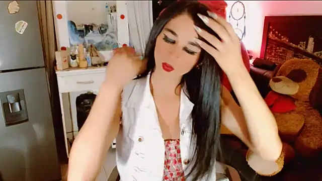 Snapshot of AngelicaDark chatting on 02.24.25 AngelicaDark online show from 02.24.25