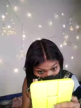 Snapshot of Jenny-Lucifer chatting on 01.12.25 Jenny-Lucifer online show from 01.12.25