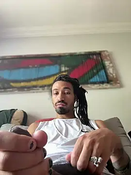 Snapshot of hotcamboy420 chatting on 01.22.25 hotcamboy420 online show from 01.22.25