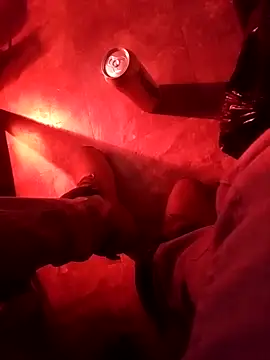 Snapshot of freakniknutty chatting on 03.09.25 freakniknutty online show from 03.09.25