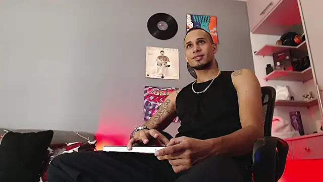 MagnusFrost online show from 12.27.24