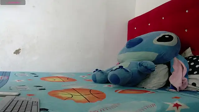 INDIAN HORNY1 online show from 09.15.25