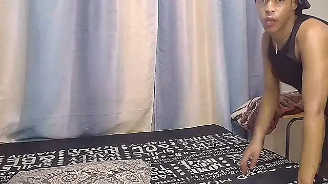 Snapshot of sexychane chatting on 02.20.25 sexychane online show from 02.20.25
