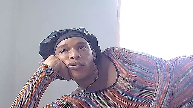 Snapshot of sexychane chatting on 02.23.25 sexychane online show from 02.23.25