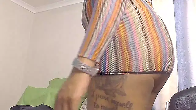 Snapshot of sexychane chatting on 03.11.25 sexychane online show from 03.11.25