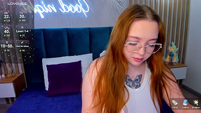 Snapshot of Emma_adorablle chatting on 01.27.25 Emma adorablle online show from 01.27.25