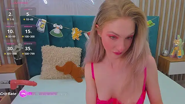 Emilly Hart online show from 10.02.25