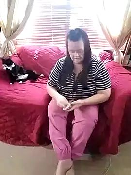 Bayou Woman68 online show from 09.19.25