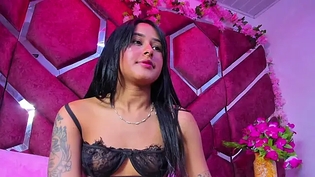 Snapshot of milly_print chatting on 11.02.25 milly print online show from 11.02.25