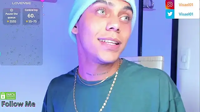 Snapshot of visaelX chatting on 03.17.25 visaelX online show from 03.17.25