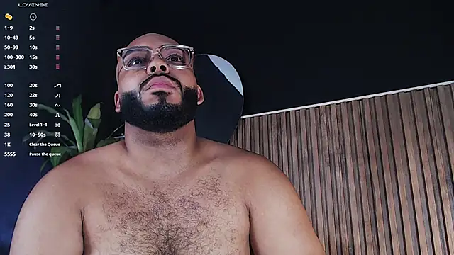 Snapshot of DilanJonnes_ chatting on 12.25.24 DilanJonnes online show from 12.25.24