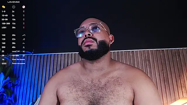 Snapshot of DilanJonnes_ chatting on 02.05.25 DilanJonnes online show from 02.05.25