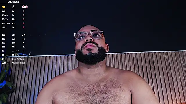 Snapshot of DilanJonnes_ chatting on 02.14.25 DilanJonnes online show from 02.14.25