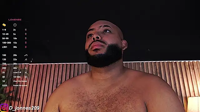 Snapshot of DilanJonnes_ chatting on 09.26.25 DilanJonnes online show from 09.26.25