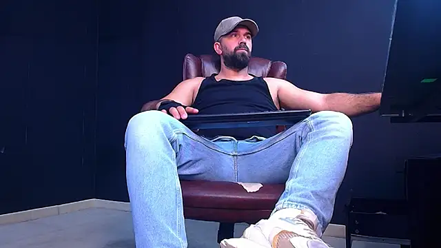 Snapshot of JackEthann chatting on 09.13.25 JackEthann online show from 09.13.25