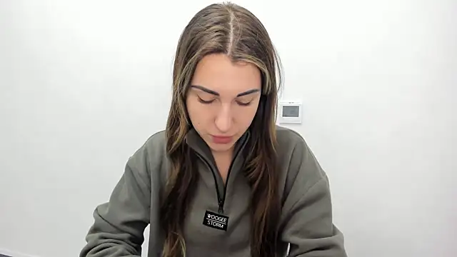 Summmmersky online show from 02.05.25