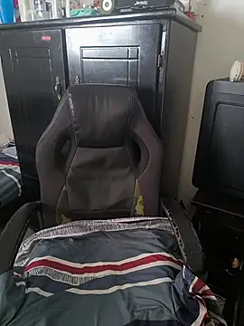 Snapshot of Nathy_Rock chatting on 10.16.25 Nathy Rock online show from 10.16.25