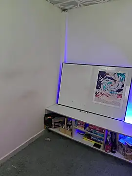 Snapshot of Nathy_Rock chatting on 10.18.25 Nathy Rock online show from 10.18.25