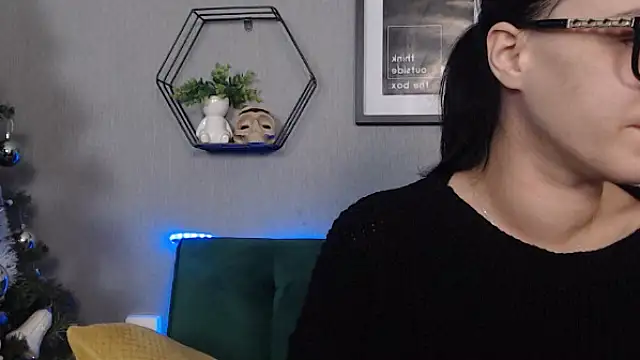 Snapshot of IzabelllNoir chatting on 01.13.25 IzabelllNoir online show from 01.13.25