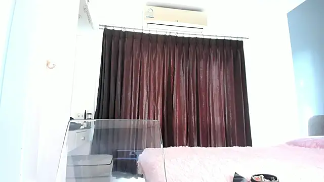 Snapshot of Jap_amelle chatting on 03.18.25 Jap amelle online show from 03.18.25
