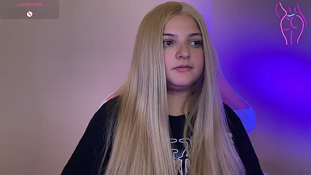 SweetPaige  online show from 02.17.25