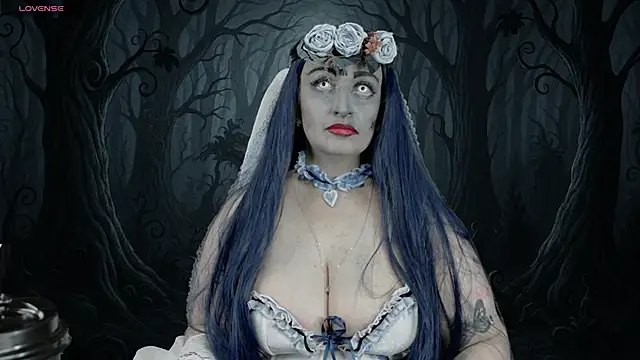 Snapshot of helenas_fantasy chatting on 10.10.25 helenas fantasy online show from 10.10.25