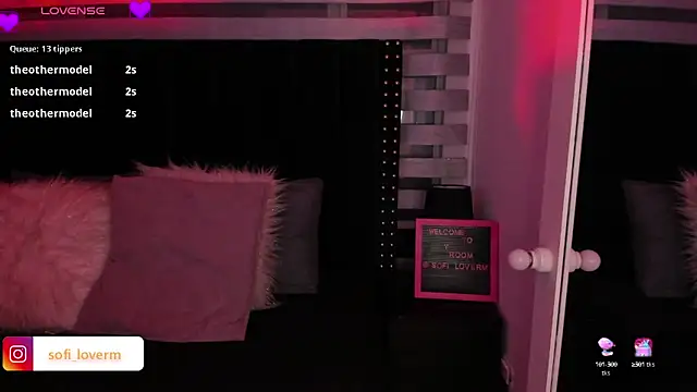 Snapshot of Sofiia-Rubb chatting on 01.28.25 Sofiia-Rubb online show from 01.28.25