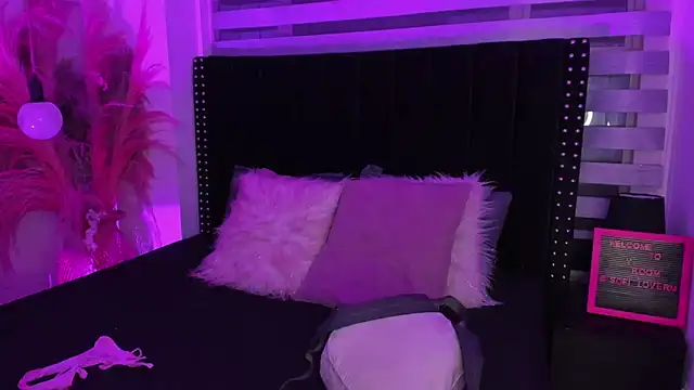 Snapshot of Sofiia-Rubb chatting on 01.31.25 Sofiia-Rubb online show from 01.31.25