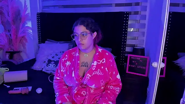 Snapshot of Sofiia-Rubb chatting on 02.08.25 Sofiia-Rubb online show from 02.08.25