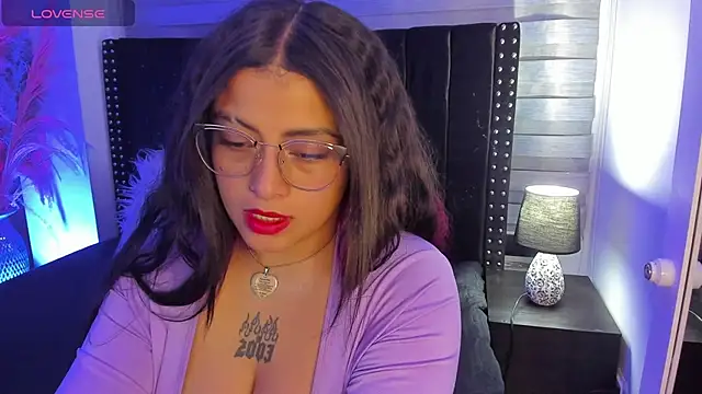 Snapshot of Sofiia-Rubb chatting on 02.11.25 Sofiia-Rubb online show from 02.11.25