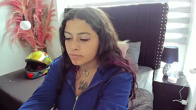 Snapshot of Sofiia-Rubb chatting on 02.20.25 Sofiia-Rubb online show from 02.20.25