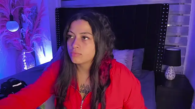 Snapshot of Sofiia-Rubb chatting on 02.22.25 Sofiia-Rubb online show from 02.22.25