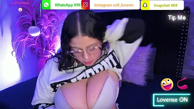 Snapshot of Sofiia-Rubb chatting on 09.22.25 Sofiia-Rubb online show from 09.22.25