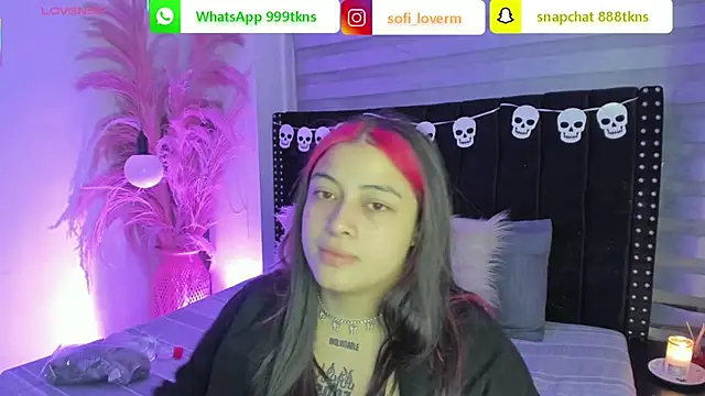 Snapshot of Sofiia-Rubb chatting on 10.14.25 Sofiia-Rubb online show from 10.14.25