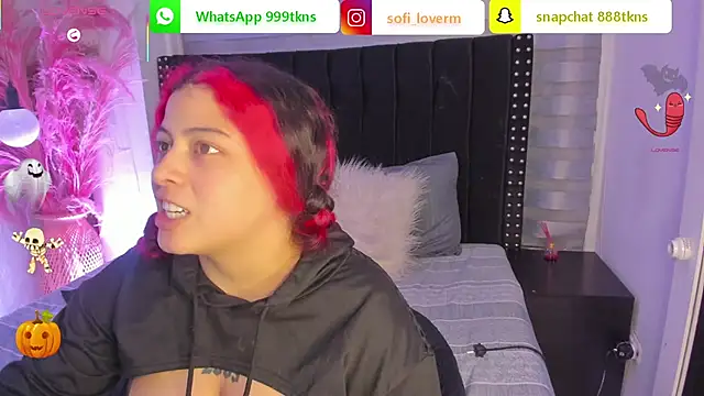 Snapshot of Sofiia-Rubb chatting on 11.02.25 Sofiia-Rubb online show from 11.02.25