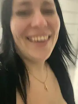 Snapshot of CuteNata chatting on 02.07.25 CuteNata online show from 02.07.25