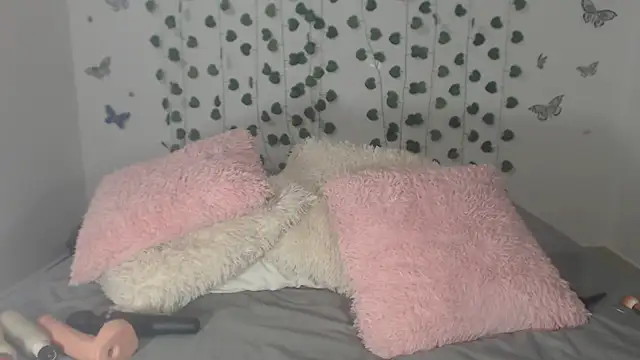 Selena v online show from 02.19.25